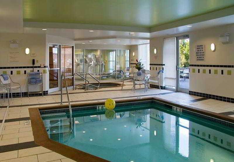 Fairfield Inn & Suites By Marriott Omaha Downtown Facilidades foto